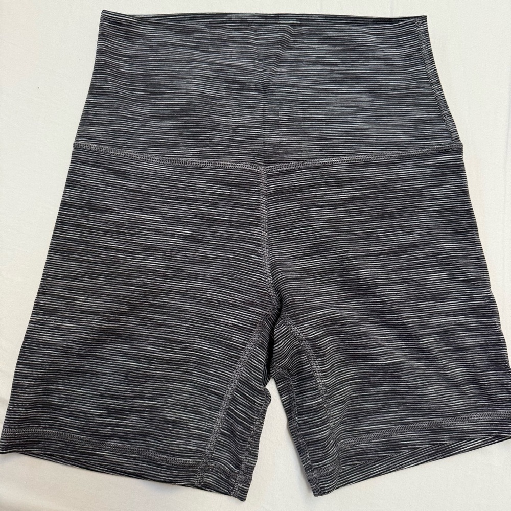 Lululemon striped align shorts 6” inseam